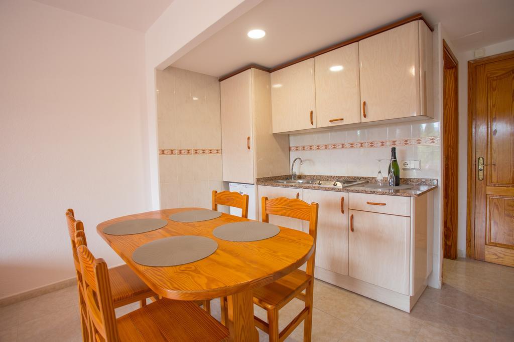 Apartamentos Zodiac San Antonio  Luaran gambar